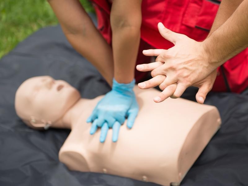 Curso Online Saúde: vale a pena? Avaliação de certificação e reconhecimento