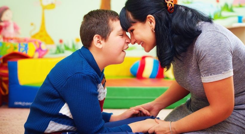 Patologias e o processo de aprendizagem (em Libras)